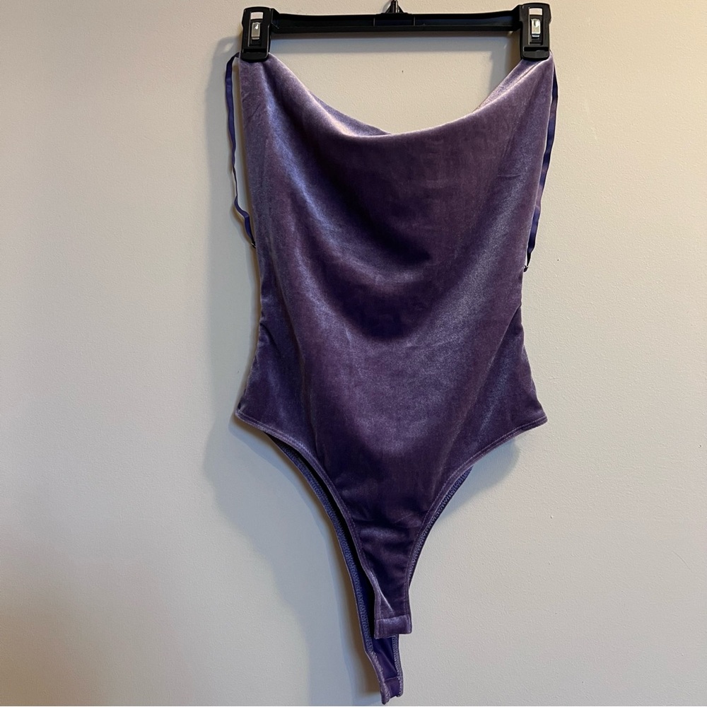 Fashion Nova Purple Velvet Cowl Neck Bodysuit Sz XS NWT Gameday LSU TCU